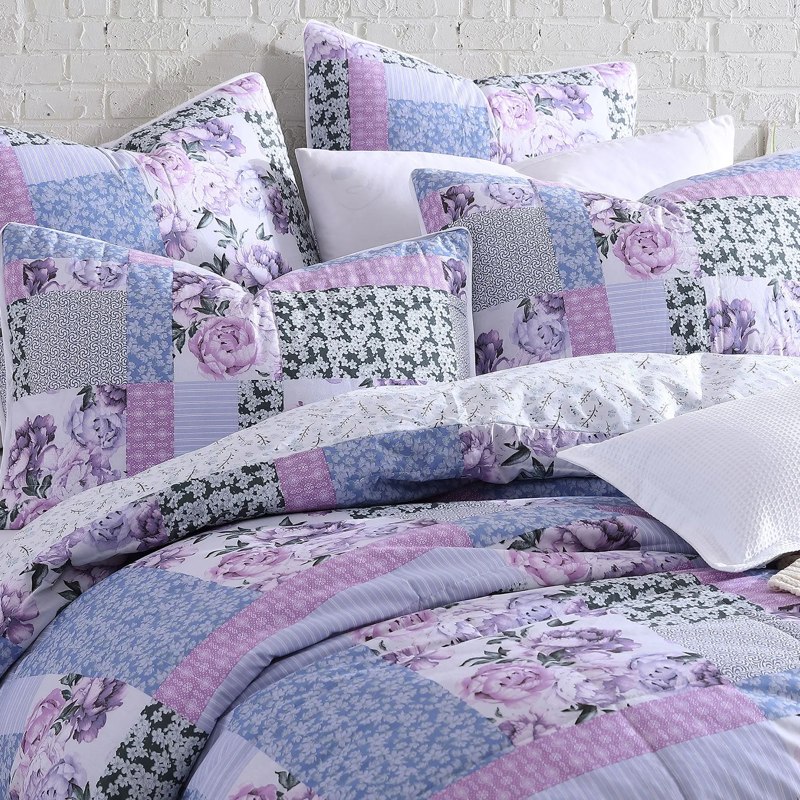 Bessie Lilac Quilt Cover Set by Logan and Mason Platinum