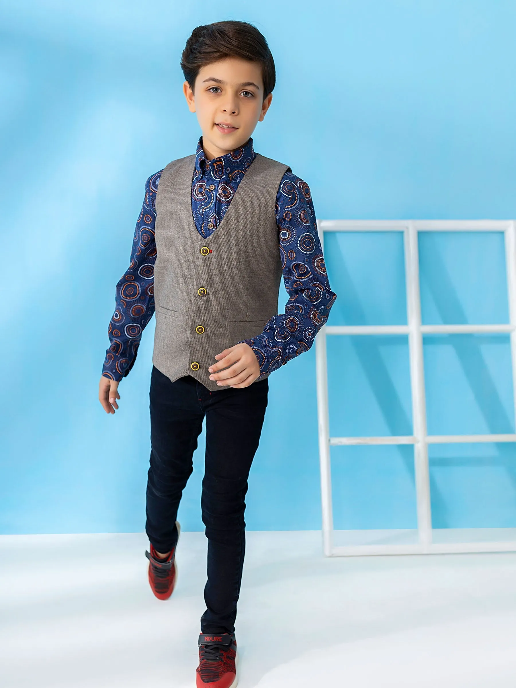 Brown Textured Suit Vest With Bow