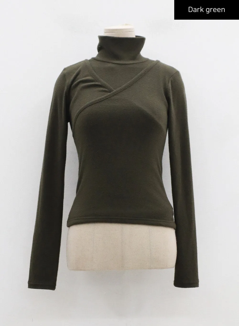 Layered Turtleneck And Cross Top Set CD12