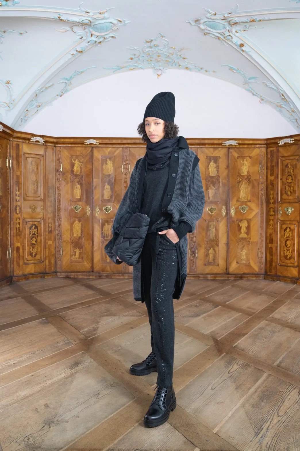 Two Tone Trapezoid Stitch Long Cardigan